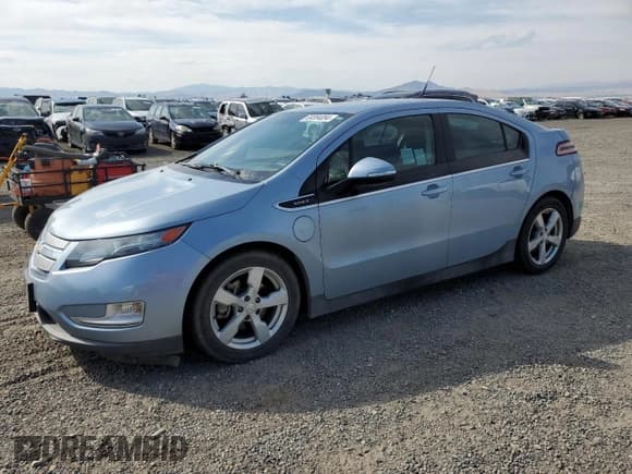 ✅ 2013 Chevrolet Volt • VIN: 1G1RE6E44DU131589 • Lot: 69304094. Wystawiony na Copart z przebiegiem 110 346 mil. Bezpłatny archiwum sprzedaży aukcyjnych z USA i szczegółowy raport historii pojazdu na DreamBid. Zdjęcie 1.