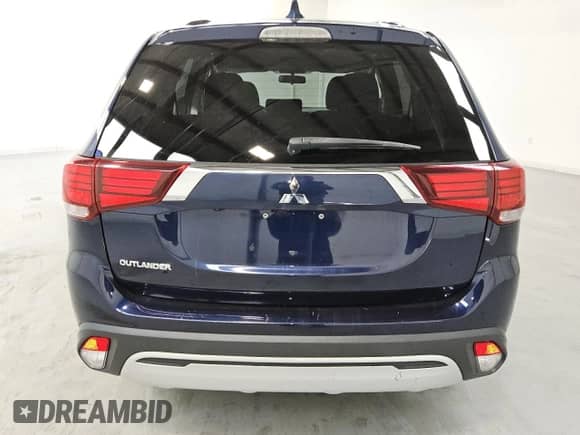 ✅ 2020 Mitsubishi Outlander ES • VIN: JA4AD2A37LZ045072 • Лот: 84819765. Опубликован ранее на Copart с пробегом 54 628 миль. Бесплатный доступ к архиву аукционных продаж из США и подробный отчёт об истории автомобиля на DreamBid. Изображение 6.