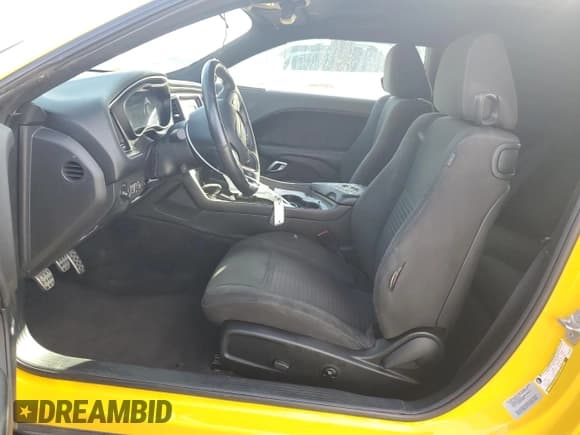 ✅ 2017 Dodge Challenger R/T • VIN: 2C3CDZBT3HH567988 • Лот: 71211763. Опубликован ранее на Copart с пробегом Не указан. Бесплатный доступ к архиву аукционных продаж из США и подробный отчёт об истории автомобиля на DreamBid. Изображение 7.