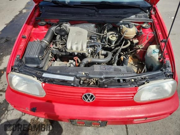 ✅ 1996 Volkswagen Golf • VIN: 3VWFA81H3TM101400 • Lot: 71706555. Wystawiony na Copart z przebiegiem 289 083 mil. Bezpłatny archiwum sprzedaży aukcyjnych z USA i szczegółowy raport historii pojazdu na DreamBid. Zdjęcie 12.