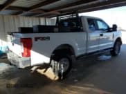 ✅ 2017 Ford F-250 XL • VIN: 1FT7X2B64HEB93517 • Lot: 87439265. Wystawiony na Copart z przebiegiem 136 239 mil. Bezpłatny archiwum sprzedaży aukcyjnych z USA i szczegółowy raport historii pojazdu na DreamBid. Zdjęcie 3.