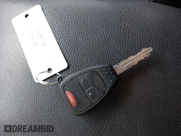 ✅ 2018 Jeep Wrangler Unlimited Sport S • VIN: 1C4HJWDG6JL921181 • Lot: 42096997. Wystawiony na IAAI z przebiegiem 81 061 mil. Bezpłatny archiwum sprzedaży aukcyjnych z USA i szczegółowy raport historii pojazdu na DreamBid. Zdjęcie 11.