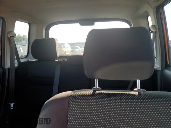 ✅ 2004 Scion xB • VIN: JTLKT324440151998 • Лот: 67689265. Опубликован ранее на Copart с пробегом 189 309 миль. Бесплатный доступ к архиву аукционных продаж из США и подробный отчёт об истории автомобиля на DreamBid. Изображение 10.