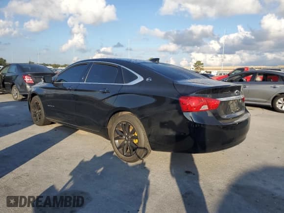 ✅ 2019 Chevrolet Impala LT • VIN: 1G11Z5SAXKU137531 • Лот: 72858014. Опубликован ранее на Copart с пробегом 138 308 миль. Бесплатный доступ к архиву аукционных продаж из США и подробный отчёт об истории автомобиля на DreamBid. Изображение 2.