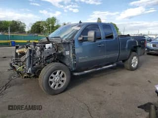 ✅ 2013 Chevrolet Silverado 2500HD LT • VIN: 1GC2KXCG4DZ101676 • Lot: 60244005. Listed on Copart with 200,979 mi. Free auction sales archive from the USA and detailed vehicle history report at DreamBid. Image 1.