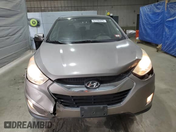✅ 2011 Hyundai Tucson Limited • VIN: KM8JUCAC0BU195009 • Lot: 67766475. Listed on Copart with 178,060 mi miles. Access the free auction sales archive from the USA and view a detailed vehicle history report at DreamBid. Image 5.