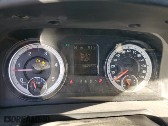 ✅ 2015 Ram 2500 Tradesman • VIN: 3C6UR5CL6FG503506 • Lot: 46461565. Listed on Copart with 236,529 mi. Free auction sales archive from the USA and detailed vehicle history report at DreamBid. Image 9.