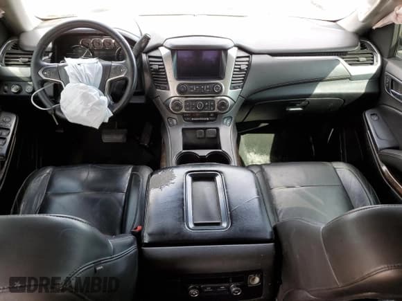 ✅ 2015 Chevrolet Suburban LT • VIN: 1GNSKJKC3FR184684 • Lot: 72127714. Listed on Copart with 222,856 mi. Free auction sales archive from the USA and detailed vehicle history report at DreamBid. Image 8.