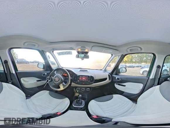 ✅ 2014 FIAT 500L Easy • VIN: ZFBCFABH5EZ001364 • Лот: 68247325. Опубликован ранее на Copart с пробегом 132 722 миль. Бесплатный доступ к архиву аукционных продаж из США и подробный отчёт об истории автомобиля на DreamBid. Изображение 15.