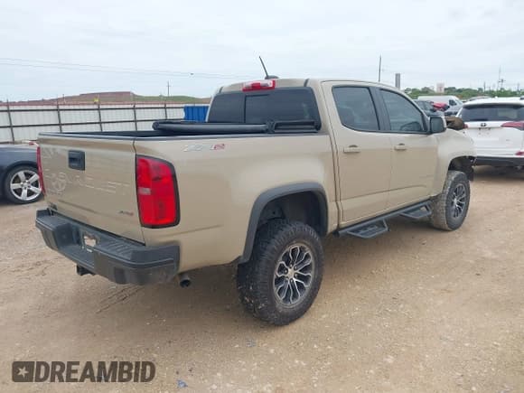✅ 2022 Chevrolet Colorado 4WD ZR2 • VIN: 1GCGTEEN5N1327731 • Lot: 42199631. Listed on IAAI with 40,380 mi. Free auction sales archive from the USA and detailed vehicle history report at DreamBid. Image 4.