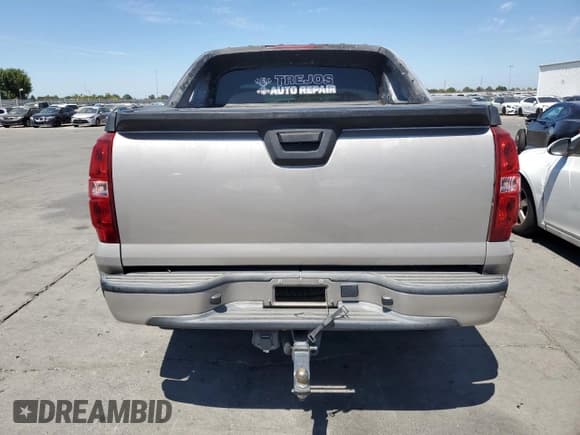 ✅ 2007 Chevrolet Avalanche 2LT • VIN: 3GNEC12J57G234253 • Lot: 68177115. Listed on Copart with 235,700 mi. Free auction sales archive from the USA and detailed vehicle history report at DreamBid. Image 6.