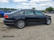✅ 2013 Volkswagen Passat SEL Premium • VIN: 1VWCP7A3XDC108749 • Lot: 57117755. Wystawiony na Copart z przebiegiem 206 604 mil. Bezpłatny archiwum sprzedaży aukcyjnych z USA i szczegółowy raport historii pojazdu na DreamBid. Zdjęcie 3.