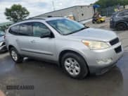✅ 2009 Chevrolet Traverse LS • VIN: 1GNEV13D89S175312 • Lot: 63101105. Wystawiony na Copart z przebiegiem 208 709 mil. Bezpłatny archiwum sprzedaży aukcyjnych z USA i szczegółowy raport historii pojazdu na DreamBid. Zdjęcie 4.