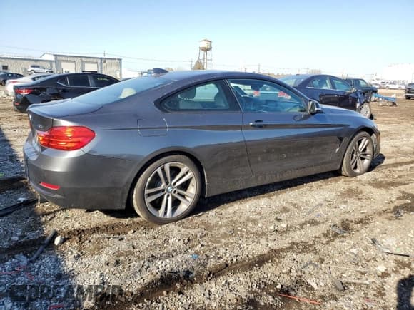 ✅ 2015 BMW 4 Series 435i xDrive • VIN: WBA3R5C54FK372328 • Лот: 92650915. Опубликован ранее на Copart с пробегом 111 025 миль. Бесплатный доступ к архиву аукционных продаж из США и подробный отчёт об истории автомобиля на DreamBid. Изображение 3.