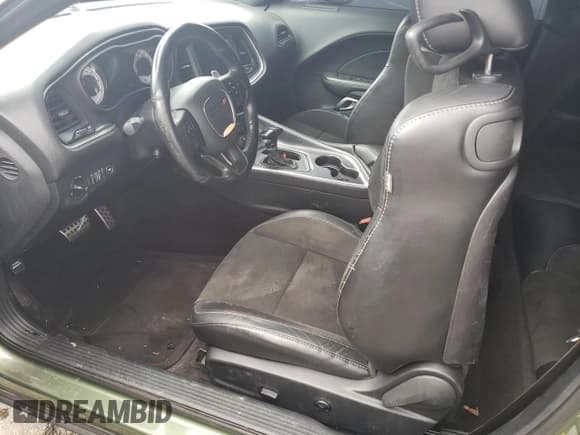 ✅ 2021 Dodge Challenger R/T Scat Pack • VIN: 2C3CDZFJ3MH529468 • Lot: 52815924. Wystawiony na Copart z przebiegiem 9 415 mil. Bezpłatny archiwum sprzedaży aukcyjnych z USA i szczegółowy raport historii pojazdu na DreamBid. Zdjęcie 7.