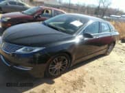 ✅ 2013 Lincoln MKZ • VIN: 3LN6L2GK3DR812737 • Lot: 41863501. Wystawiony na IAAI z przebiegiem 202 152 mil. Bezpłatny archiwum sprzedaży aukcyjnych z USA i szczegółowy raport historii pojazdu na DreamBid. Zdjęcie 2.