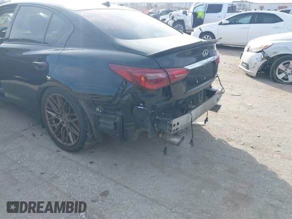 ✅ 2019 Infiniti Q50 Luxe • VIN: JN1EV7AP8KM519419 • Lot: 41278134. Listed on IAAI with 91,902 mi. Free auction sales archive from the USA and detailed vehicle history report at DreamBid. Image 6.