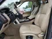 ✅ 2016 Land Rover Range Rover HSE • VIN: SALGS2PFXGA289061 • Lot: 84418755. Wystawiony na Copart z przebiegiem 78 487 mil. Bezpłatny archiwum sprzedaży aukcyjnych z USA i szczegółowy raport historii pojazdu na DreamBid. Zdjęcie 7.