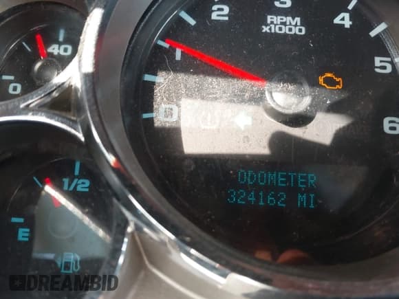 ✅ 2013 Chevrolet Silverado 2500HD Work Truck • VIN: 1GC2KVCG3DZ291362 • Lot: 42687033. Listed on IAAI with 324,162 mi. Free auction sales archive from the USA and detailed vehicle history report at DreamBid. Image 7.