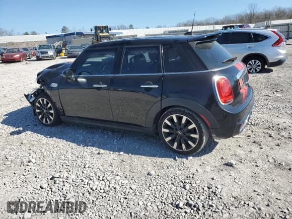 ✅ 2016 MINI Hardtop 4 Door S • VIN: WMWXU3C57G2B67157 • Lot: 43728215. Listed on Copart with 118,995 mi. Free auction sales archive from the USA and detailed vehicle history report at DreamBid. Image 2.