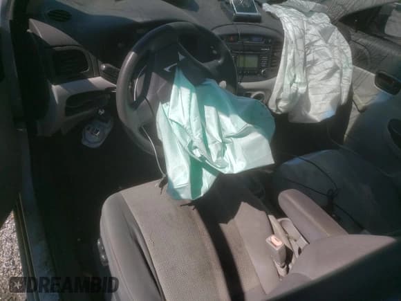 ✅ 2011 Hyundai Accent GLS • VIN: KMHCN4AC8BU607740 • Lot: 52362725. Listed on Copart with 196,368 mi. Free auction sales archive from the USA and detailed vehicle history report at DreamBid. Image 8.