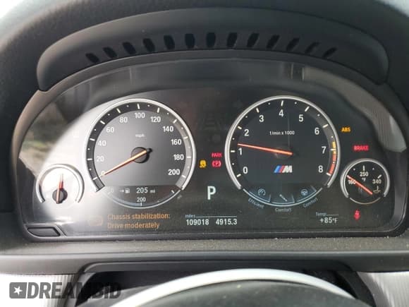 ✅ 2016 BMW M5 • VIN: WBSFV9C56GD595441 • Lot: 59880955. Listed on Copart with 109,018 mi. Free auction sales archive from the USA and detailed vehicle history report at DreamBid. Image 9.