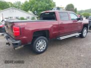 ✅ 2017 Chevrolet Silverado 2500HD LT • VIN: 1GC1KVEY7HF112894 • Lot: 42314299. Wystawiony na IAAI z przebiegiem 106 962 mil. Bezpłatny archiwum sprzedaży aukcyjnych z USA i szczegółowy raport historii pojazdu na DreamBid. Zdjęcie 4.