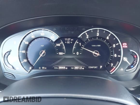 ✅ 2017 BMW 5 Series 540i • VIN: WBAJE5C30HG915083 • Lot: 43151716. Listed on IAAI with 28,906 mi. Free auction sales archive from the USA and detailed vehicle history report at DreamBid. Image 7.