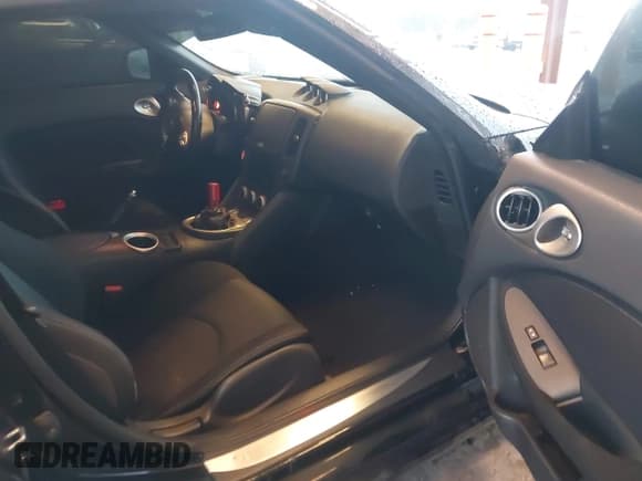 ✅ 2011 Nissan 370Z Touring • VIN: JN1AZ4EH4BM553135 • Lot: 43703048. Listed on IAAI with 99,998 mi. Free auction sales archive from the USA and detailed vehicle history report at DreamBid. Image 5.