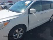 ✅ 2009 Volkswagen Routan SE • VIN: 2V8HW34199R541626 • Lot: 42852160. Listed on IAAI with 211,367 mi. Free auction sales archive from the USA and detailed vehicle history report at DreamBid. Image 6.