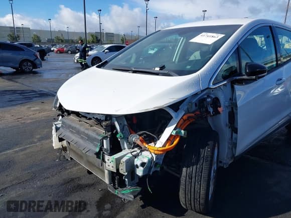 ✅ 2019 Chevrolet Bolt EV LT • VIN: 1G1FY6S05K4105950 • Lot: 41741863. Wystawiony na IAAI z przebiegiem 47 013 mil. Bezpłatny archiwum sprzedaży aukcyjnych z USA i szczegółowy raport historii pojazdu na DreamBid. Zdjęcie 6.