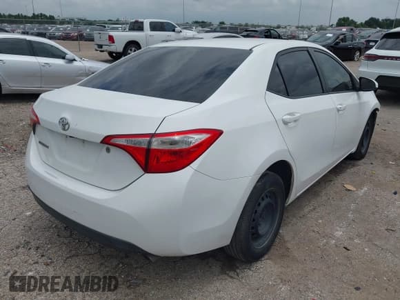 ✅ 2015 Toyota Corolla L • VIN: 5YFBURHE8FP313149 • Lot: 42752507. Listed on IAAI with 162,116 mi. Free auction sales archive from the USA and detailed vehicle history report at DreamBid. Image 4.