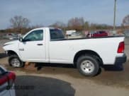 ✅ 2017 Ram 1500 Tradesman • VIN: 3C6JR6DG5HG645858 • Lot: 43614687. Wystawiony na IAAI z przebiegiem 158 607 mil. Bezpłatny archiwum sprzedaży aukcyjnych z USA i szczegółowy raport historii pojazdu na DreamBid. Zdjęcie 14.