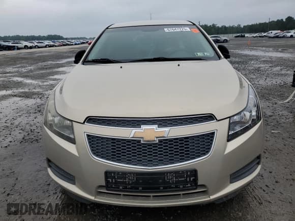 ✅ 2012 Chevrolet Cruze LS • VIN: 1G1PC5SH4C7115047 • Lot: 67647225. Listed on Copart with 132,126 mi. Free auction sales archive from the USA and detailed vehicle history report at DreamBid. Image 5.