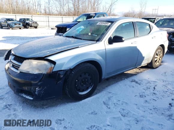 ✅ 2013 Dodge Avenger SE • VIN: 1C3CDZABXDN613813 • Лот: 82654004. Опубликован ранее на Copart с пробегом 167 917 миль. Бесплатный доступ к архиву аукционных продаж из США и подробный отчёт об истории автомобиля на DreamBid. Изображение 1.