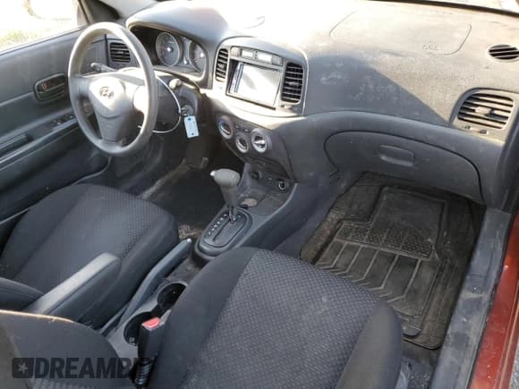 ✅ 2009 Hyundai Accent Auto GS • VIN: KMHCM36CX9U124900 • Лот: 54199905. Опубликован ранее на Copart с пробегом 160 609 миль. Бесплатный доступ к архиву аукционных продаж из США и подробный отчёт об истории автомобиля на DreamBid. Изображение 8.