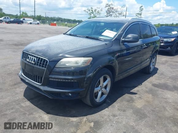 ✅ 2014 Audi Q7 S line Prestige • VIN: WA1DGAFE2ED007838 • Лот: 42602324. Опубликован ранее на IAAI с пробегом 165 734 миль. Бесплатный доступ к архиву аукционных продаж из США и подробный отчёт об истории автомобиля на DreamBid. Изображение 17.
