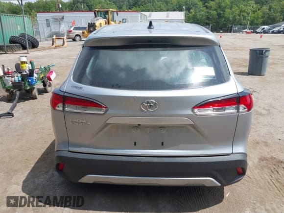 ✅ 2022 Toyota Corolla Cross L • VIN: 7MUAAAAG5NV035324 • Lot: 42942325. Listed on IAAI with 36,269 mi. Free auction sales archive from the USA and detailed vehicle history report at DreamBid. Image 16.
