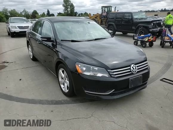 ✅ 2014 Volkswagen Passat Wolfsburg Edition • VIN: 1VWAT7A31EC034710 • Lot: 62782855. Listed on Copart with 108,779 mi. Free auction sales archive from the USA and detailed vehicle history report at DreamBid. Image 13.