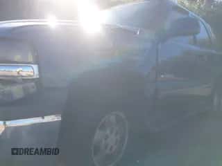 2002 Chevrolet Tahoe LT с VIN 1GNEK13Z32J186881, выставлен на аукционе IAAI как лот 43555639 с пробегом Не указан миль и . История ставок и продаж доступна на DreamBid. Изображение 6.
