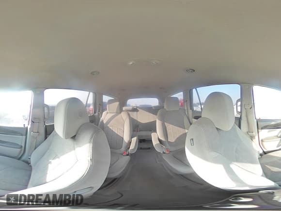 ✅ 2013 Buick Enclave Convenience • VIN: 5GAKVBKD1DJ129386 • Lot: 82415844. Wystawiony na Copart z przebiegiem 33 538 mil. Bezpłatny archiwum sprzedaży aukcyjnych z USA i szczegółowy raport historii pojazdu na DreamBid. Zdjęcie 15.