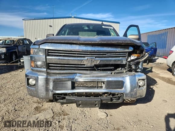 ✅ 2015 Chevrolet Silverado 2500HD LT • VIN: 1GC1KVEG7FF534443 • Лот: 89850915. Опубликован ранее на Copart с пробегом 267 610 миль. Бесплатный доступ к архиву аукционных продаж из США и подробный отчёт об истории автомобиля на DreamBid. Изображение 5.
