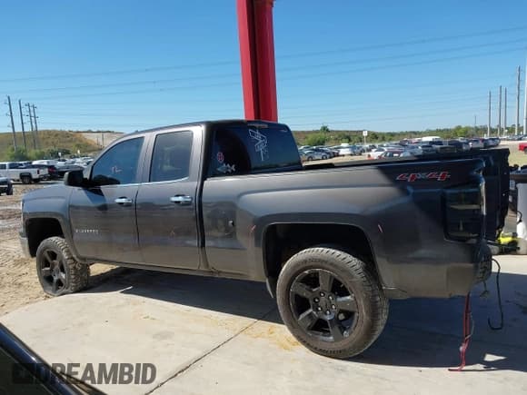 ✅ 2014 Chevrolet Silverado 1500 LT • VIN: 1GCVKREC1EZ308479 • Lot: 43689933. Listed on IAAI with 168,574 mi. Free auction sales archive from the USA and detailed vehicle history report at DreamBid. Image 15.