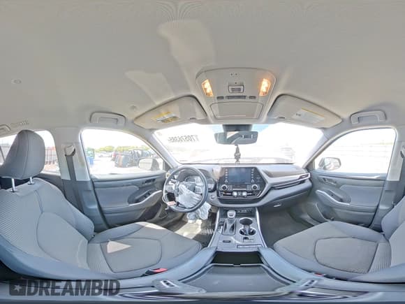 ✅ 2022 Toyota Highlander LE • VIN: 5TDZZRAH8NS540948 • Lot: 70578385. Listed on Copart with 72,549 mi. Free auction sales archive from the USA and detailed vehicle history report at DreamBid. Image 15.