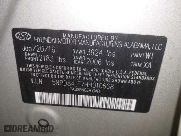 ✅ 2017 Hyundai Elantra Limited • VIN: 5NPD84LF7HH010668 • Lot: 43713450. Listed on IAAI with 141,254 mi. Free auction sales archive from the USA and detailed vehicle history report at DreamBid. Image 9.