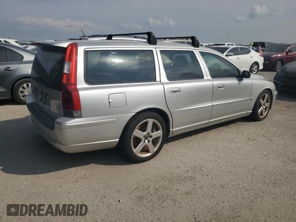 ✅ 2005 Volvo V70 • VIN: YV1SJ527052505636 • Lot: 75105434. Listed on Copart with Not provided. Free auction sales archive from the USA and detailed vehicle history report at DreamBid. Image 3.