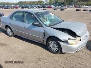 ✅ 2002 Honda Accord VP • VIN: 1HGCF86642A073408 • Lot: 42165850. Wystawiony na IAAI z przebiegiem 71 998 mil. Bezpłatny archiwum sprzedaży aukcyjnych z USA i szczegółowy raport historii pojazdu na DreamBid. Zdjęcie 1.