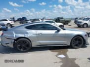 ✅ 2021 Ford Mustang EcoBoost • VIN: 1FA6P8TH6M5134077 • Lot: 42571442. Wystawiony na IAAI z przebiegiem 92 397 mil. Bezpłatny archiwum sprzedaży aukcyjnych z USA i szczegółowy raport historii pojazdu na DreamBid. Zdjęcie 14.