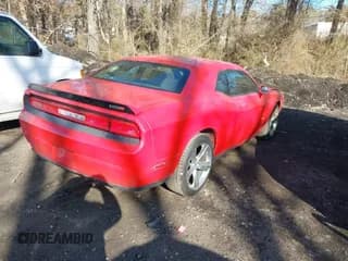 ✅ 2009 Dodge Challenger SE • VIN: 2B3LJ44V29H535445 • Lot: 41674689. Wystawiony na IAAI z przebiegiem 52 307 mil. Bezpłatny archiwum sprzedaży aukcyjnych z USA i szczegółowy raport historii pojazdu na DreamBid. Zdjęcie 4.
