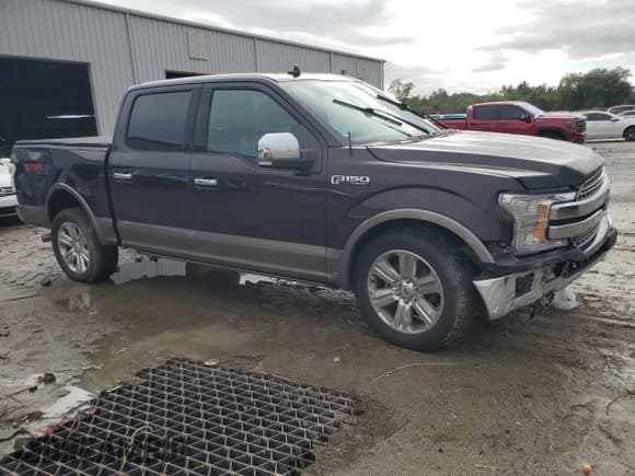 ✅ 2019 Ford F-150 Lariat • VIN: 1FTEW1E46KFB12436 • Lot: 82303195. Listed on Copart with 49,890 mi. Free auction sales archive from the USA and detailed vehicle history report at DreamBid. Image 4.